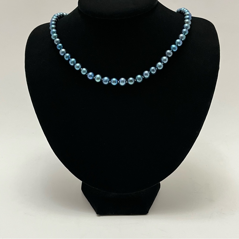 VTG Tahitian Black Peacock Pearl Necklace 18” 925 Sterling Silver Clasp 8mm